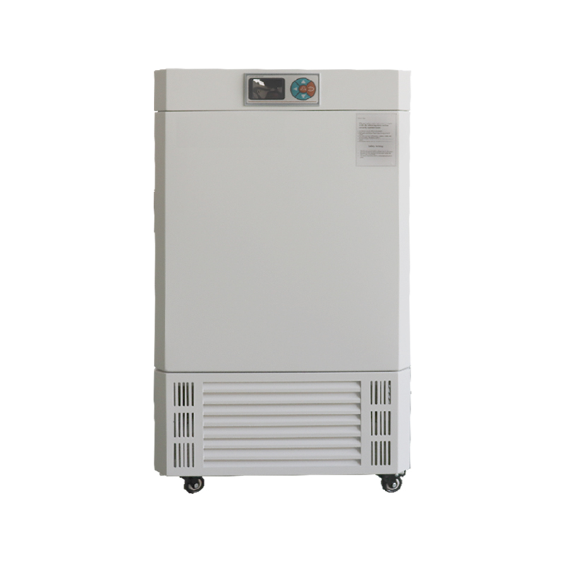 Конструкция с двойной дверью. Устойчивый к коррозии инкубатор для форм.