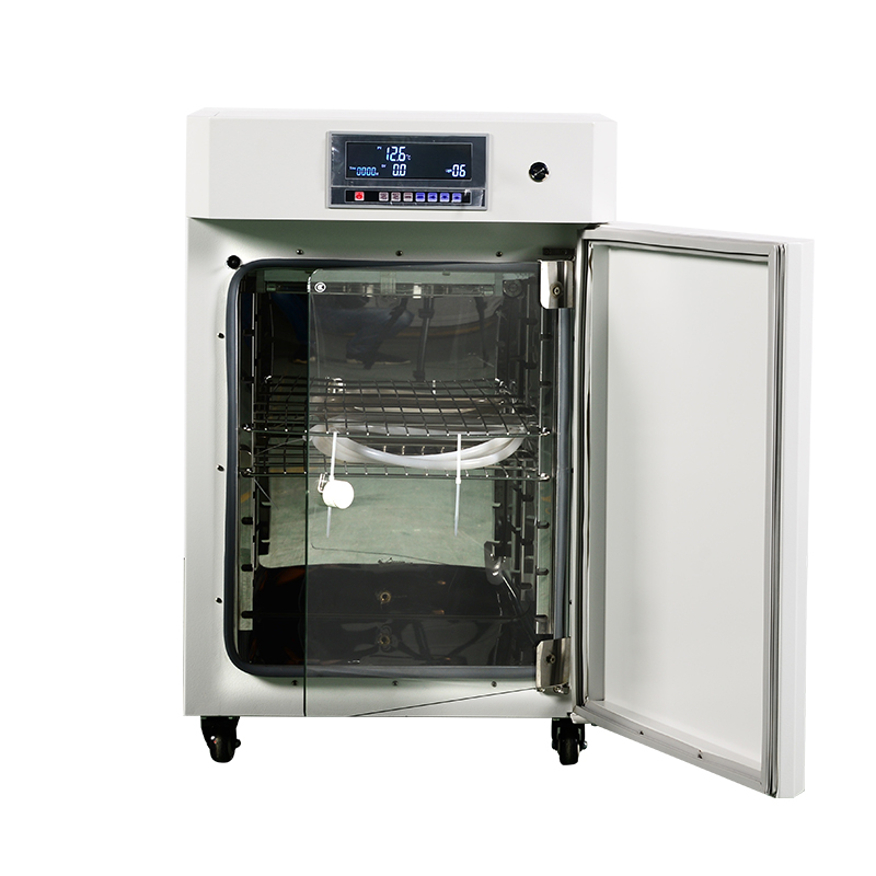 Внутренний вкладыш из коррозионностойкой нержавеющей стали. Инкубатор с углекислым газом.